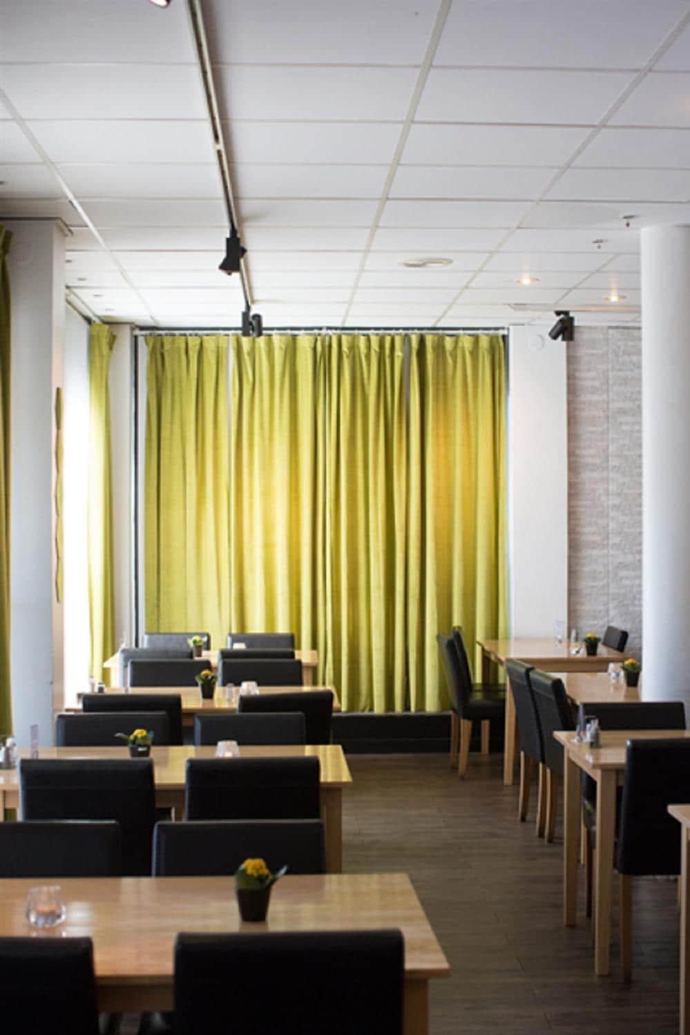 Western Capital Hotell